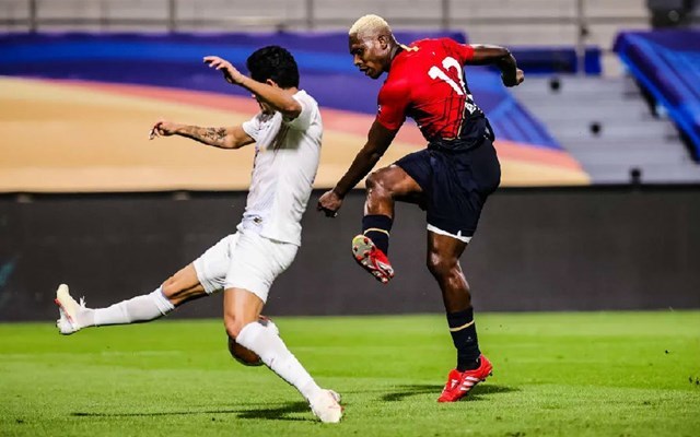 体校足球场从今天开始实行假期集训