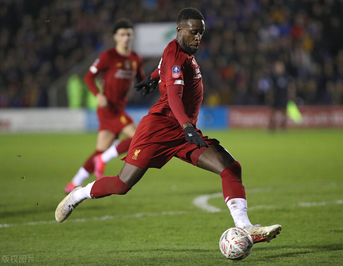 JIUYOU体育-包含北京首钢发布备战花絮；转会期门线救险；法甲任务艰巨；更衣室氛围转暖的词条