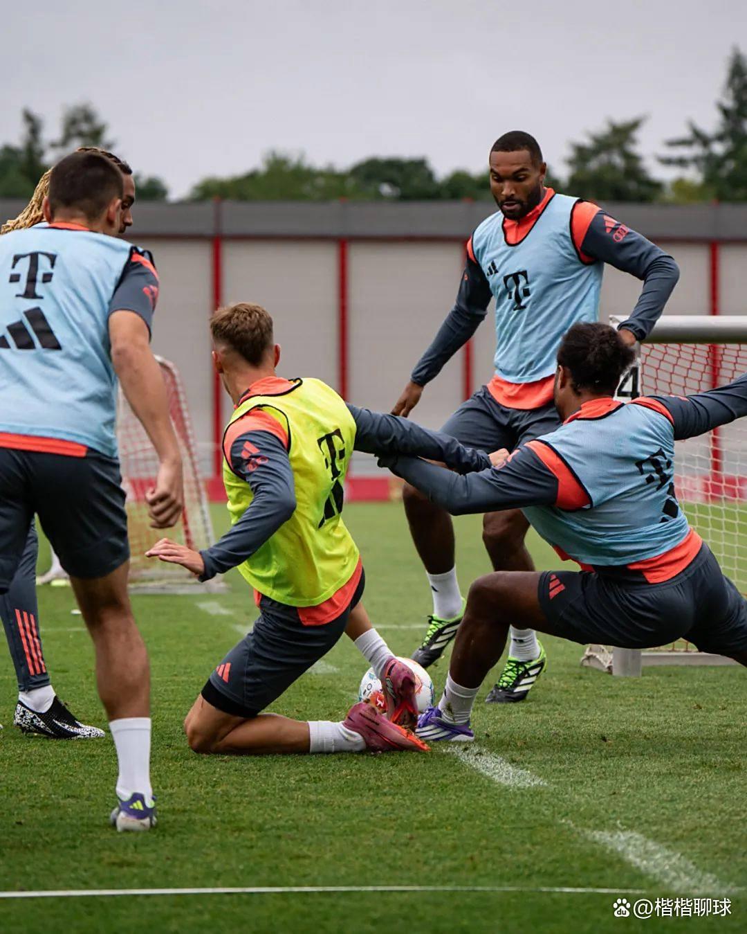 JIUYOU体育-赛地聚焦——欧冠窗口期热度飙升，俄克拉荷马雷霆止住颓势，目标明确，临场指挥获称赞的简单介绍