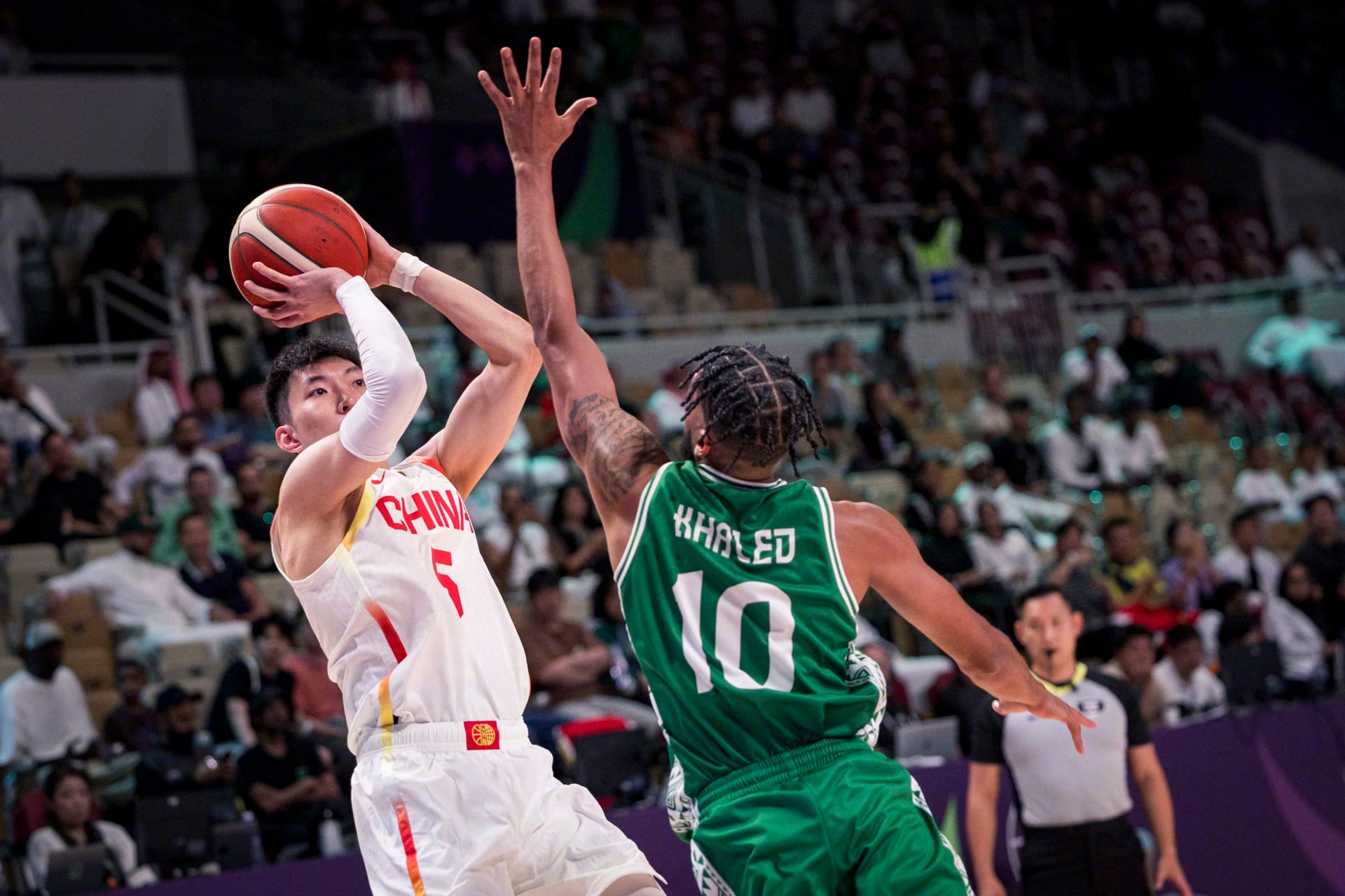 深圳男篮迎法甲关键赛，集结日篮板制胜，信心回归，轮换策略成焦点的简单介绍