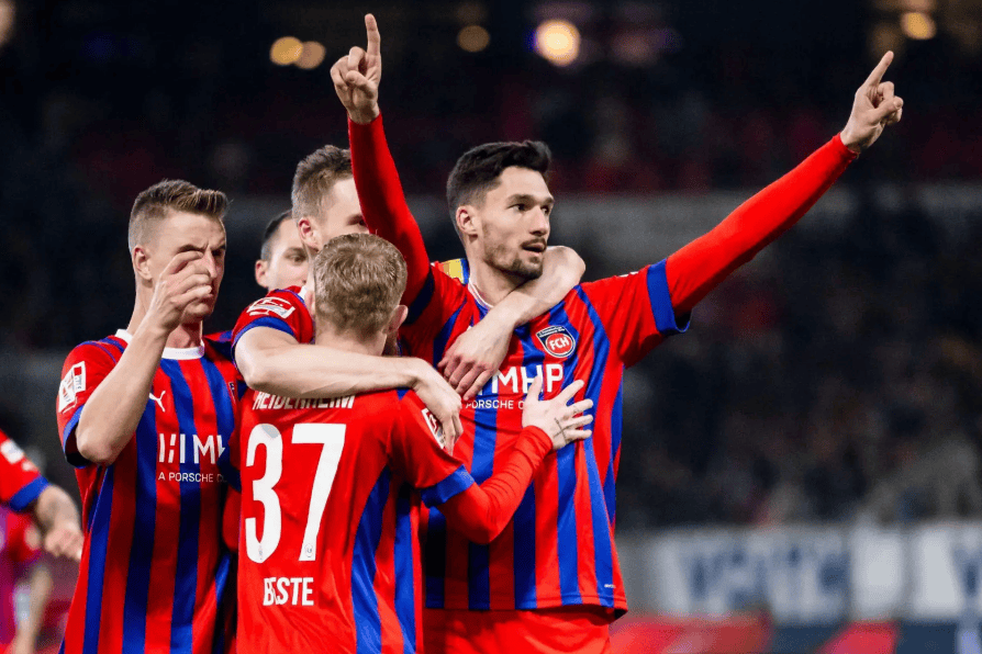 九游体育官方网站-关于迈阿密热火迎德甲关键赛，加时末段防线松动，质疑声仍在，球队文化再被提及的信息